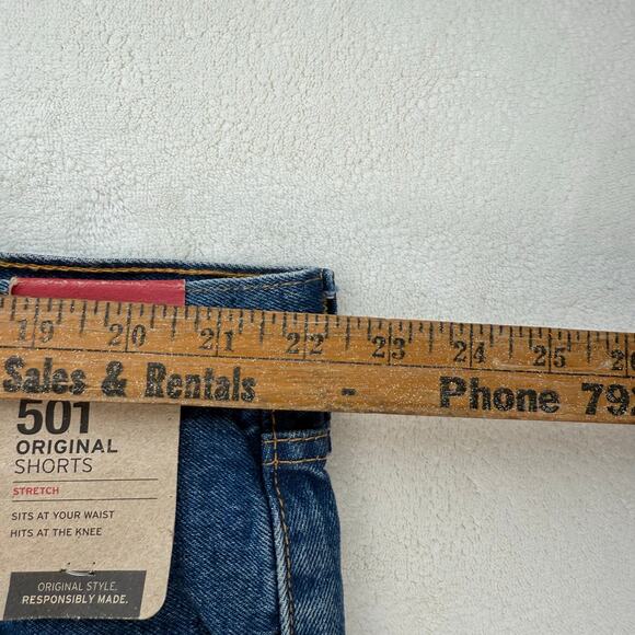 LEVI'S 501 STRETCH MEN'S 44 ORIGINAL STYLE DENIM SHORTS - Picture 3 of 6